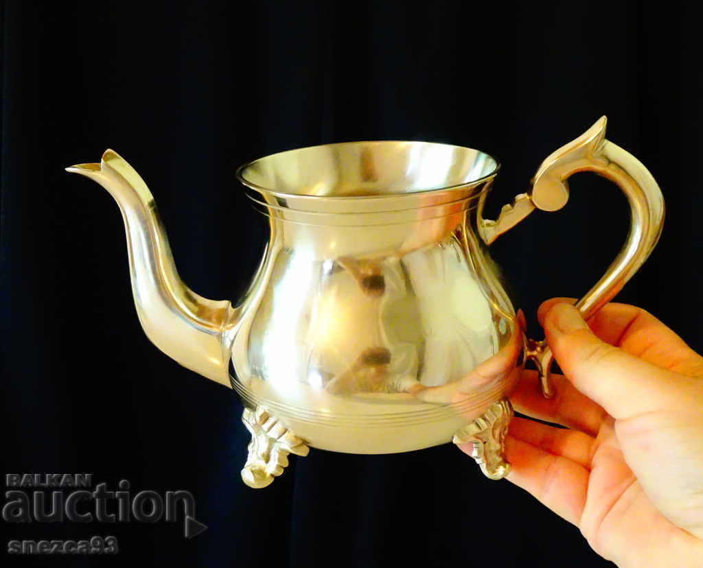 Английска кана от бронз,маркирана. Английска кана от бронз,маркирана.