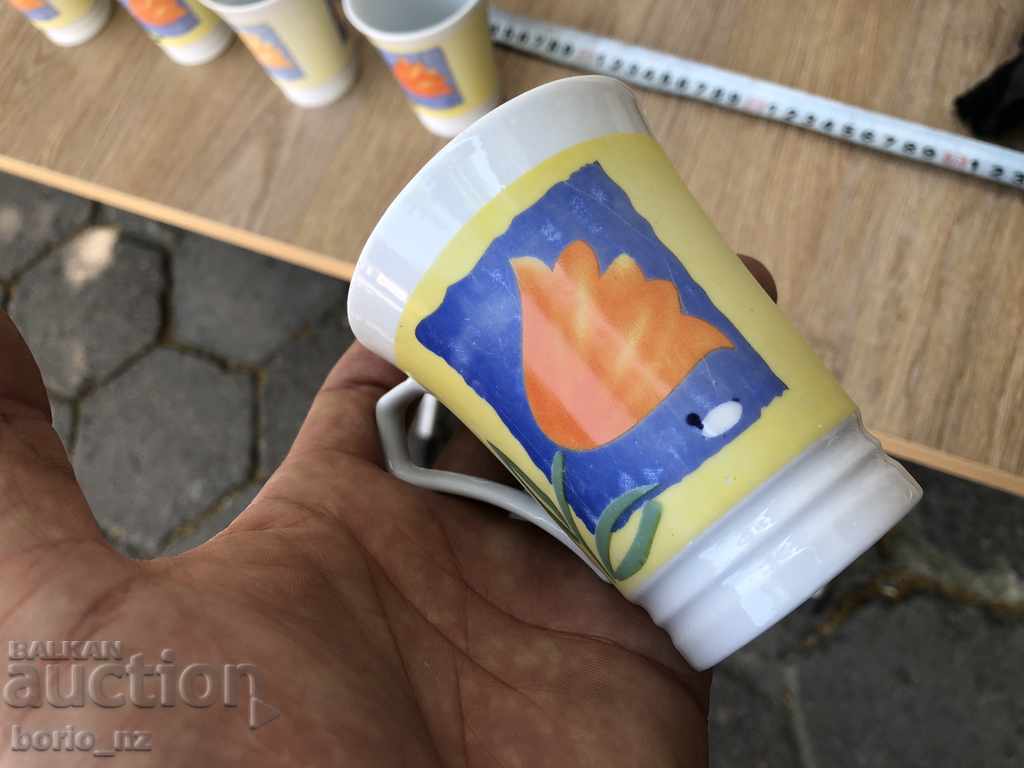 Delivery of 9966. SERVICE FOR COFFEE PORCELAIN JAPAN JAPAN Delivery of 9966. SERVICE FOR COFFEE PORCELAIN JAPAN JAPAN