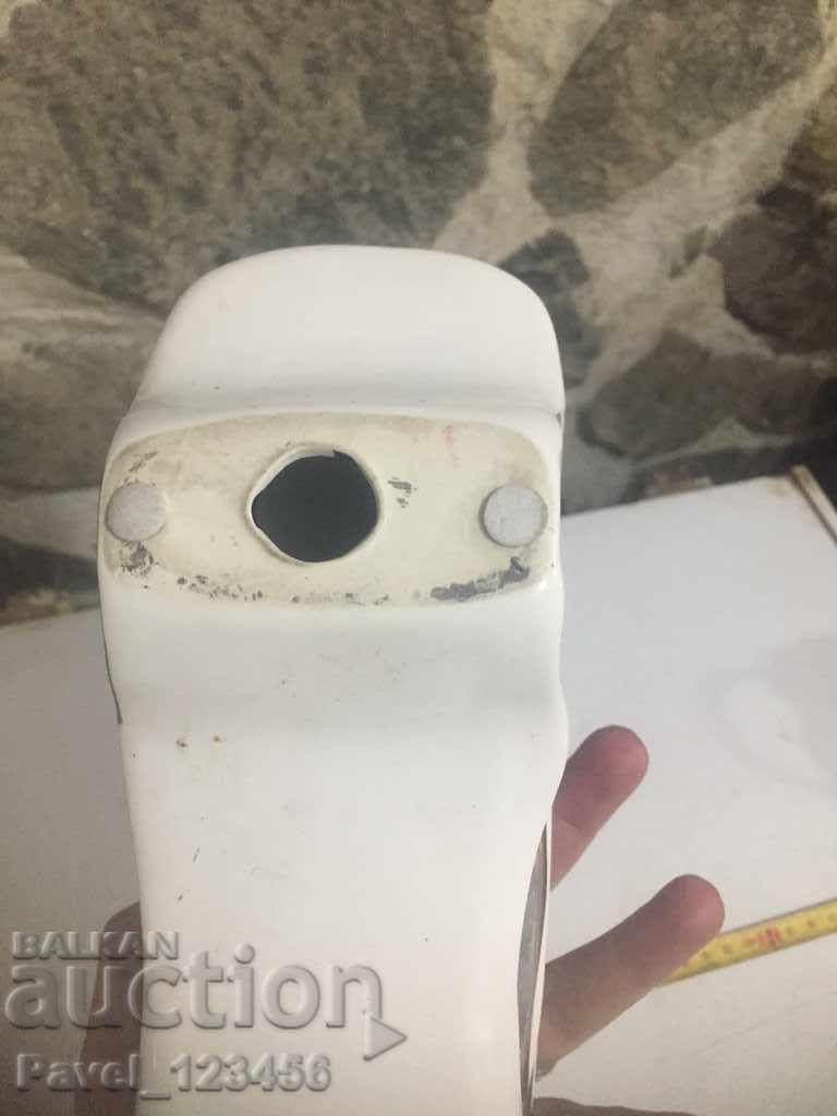 Livrarea Porțelan-???? mașină