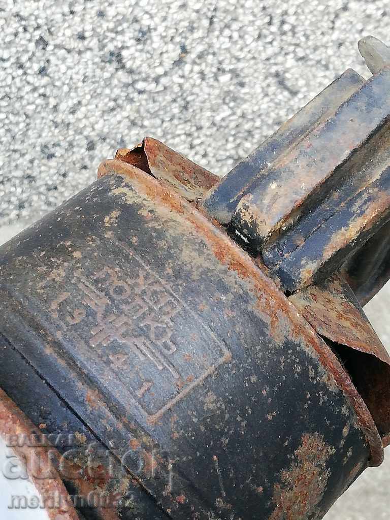 Delivery of Army Hand Portable Lantern Railway Regiment 1941 Year WW2 Delivery of Army Hand Portable Lantern Railway Regiment 1941 Year WW2