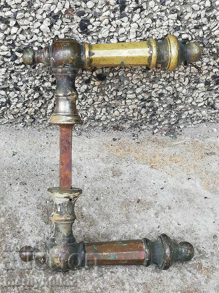 Old armor bronze fittings handle the Kingdom of Bulgaria with price 58.00 BGN | € 29.65 Old armor bronze fittings handle the Kingdom of Bulgaria with price 58.00 BGN | € 29.65