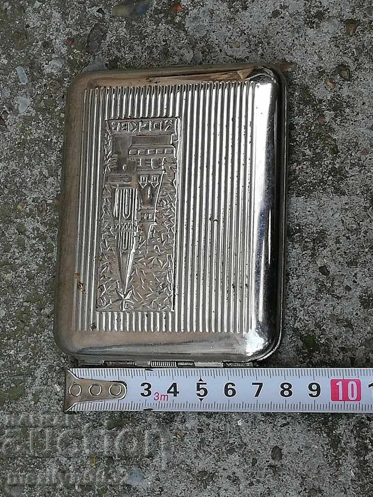 Παράδοση Παλιά σοσιαλιστική κουτί τσιγάρων, κουτί, κουτί ΕΣΣΔ Κρεμλίνο