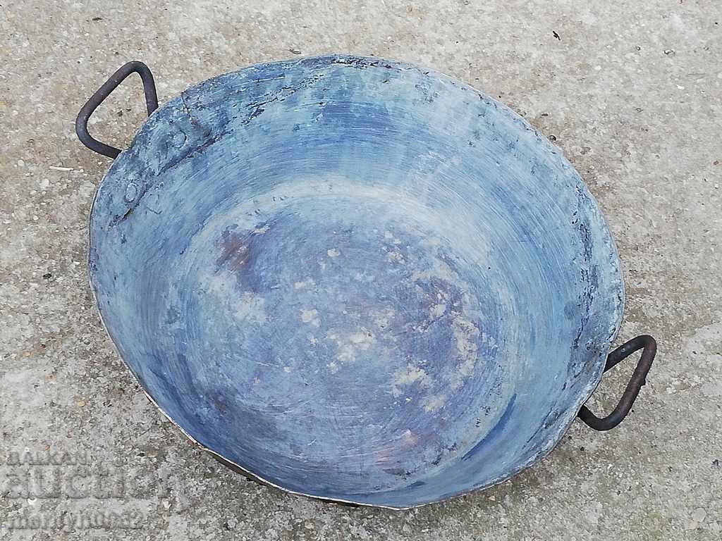 Baked tray, copper pot, baker, sahane, honey, pan, tass with price 89.00 BGN | € 45.50 Baked tray, copper pot, baker, sahane, honey, pan, tass with price 89.00 BGN | € 45.50