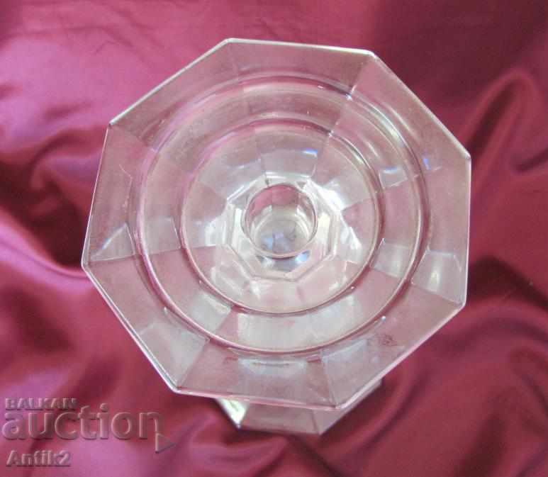 Auction 19th Century Crystal Glass Candlestick Auction 19th Century Crystal Glass Candlestick