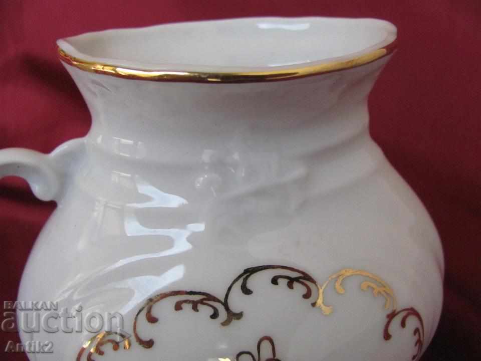 Delivery of Old Porcelain Feeder Czechoslovakia