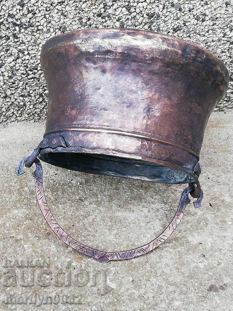 Old copper cauldron, copper, cauldron, forged vessel - 7 Old copper cauldron, copper, cauldron, forged vessel - 7