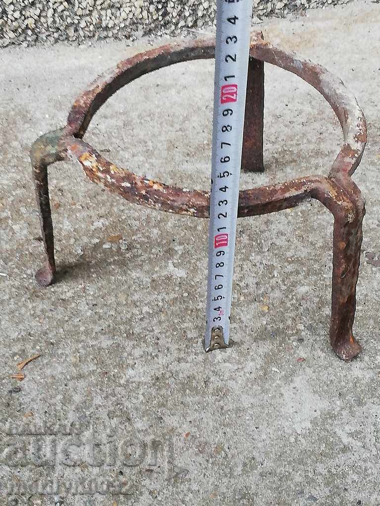 Παράδοση Παλιά πλαστά sazhek, τζάκι, σχάρα, σφυρήλατο σίδερο Παράδοση Παλιά πλαστά sazhek, τζάκι, σχάρα, σφυρήλατο σίδερο