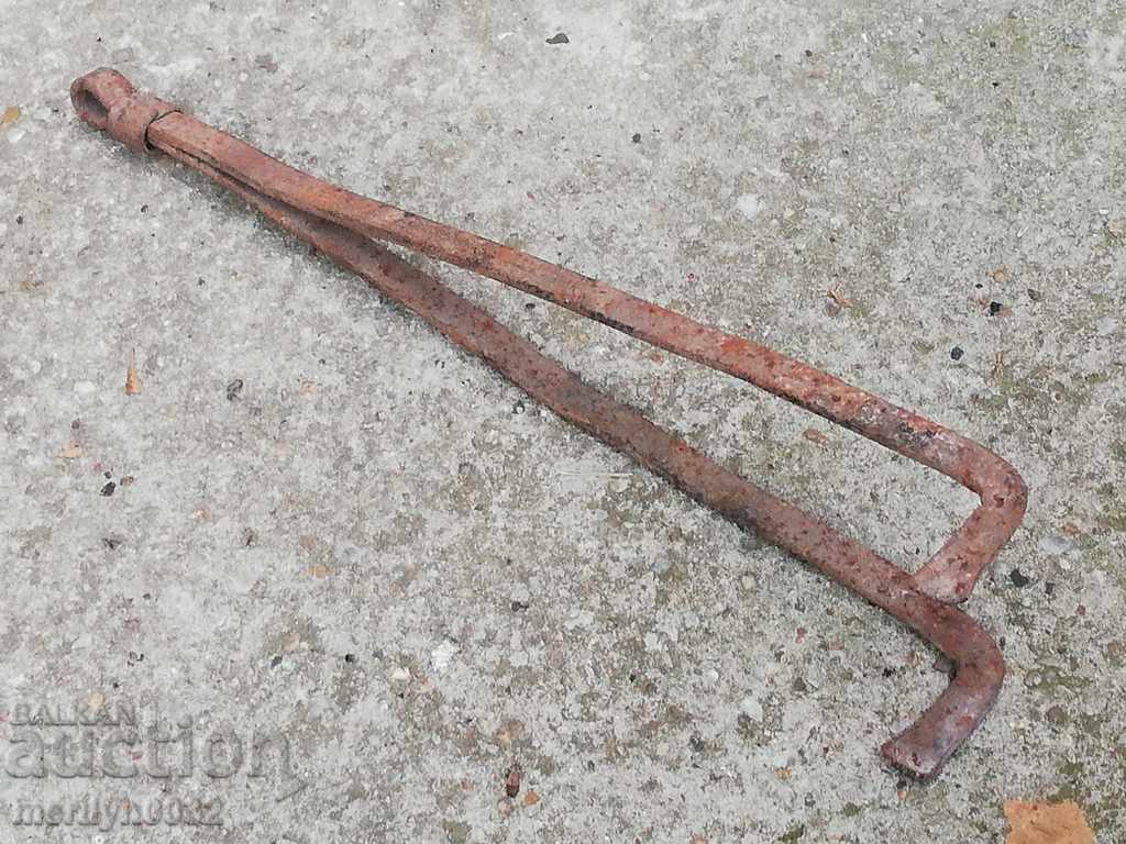 Delivery of Old dilaf, mash, wrought iron for a furnace