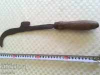 WROUGHT IRON TOOL FOR COOPER