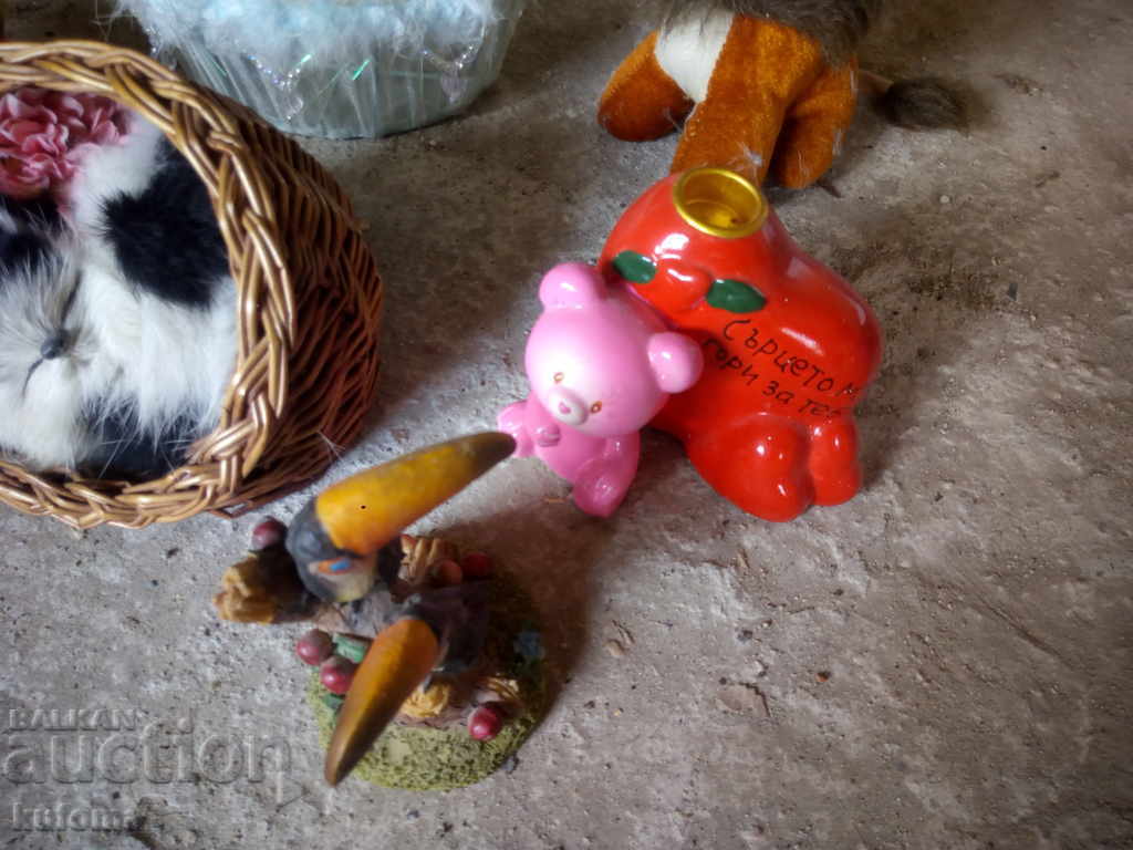 Licitație Suveniruri