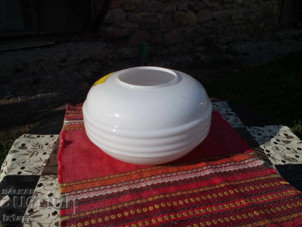 Ceiling lamp, lampshade with price 18.00 BGN | € 9.20 Ceiling lamp, lampshade with price 18.00 BGN | € 9.20