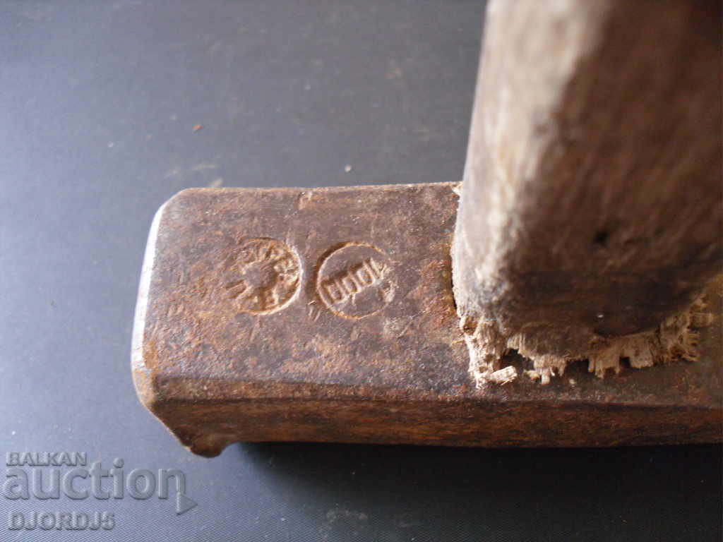 Old hammer, markings - 6 Old hammer, markings - 6