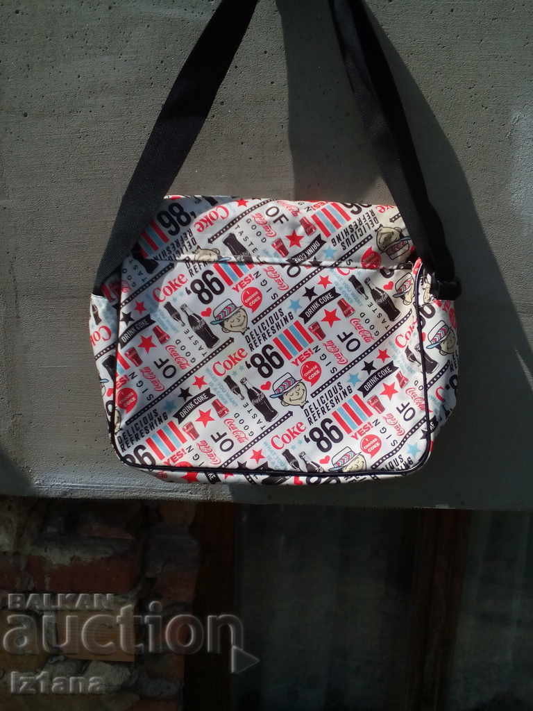 Licitație Geantă veche Coca Cola, Coca Cola Licitație Geantă veche Coca Cola, Coca Cola
