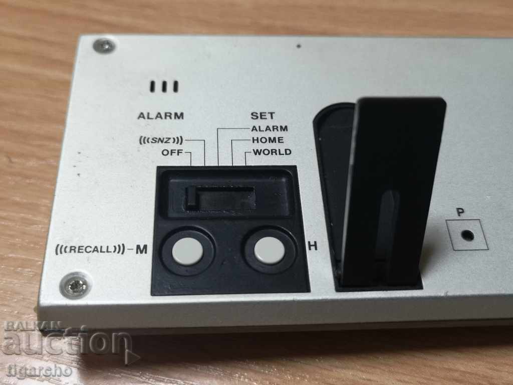 KOMATSU Clock with price 100.00 BGN | € 51.13 KOMATSU Clock with price 100.00 BGN | € 51.13