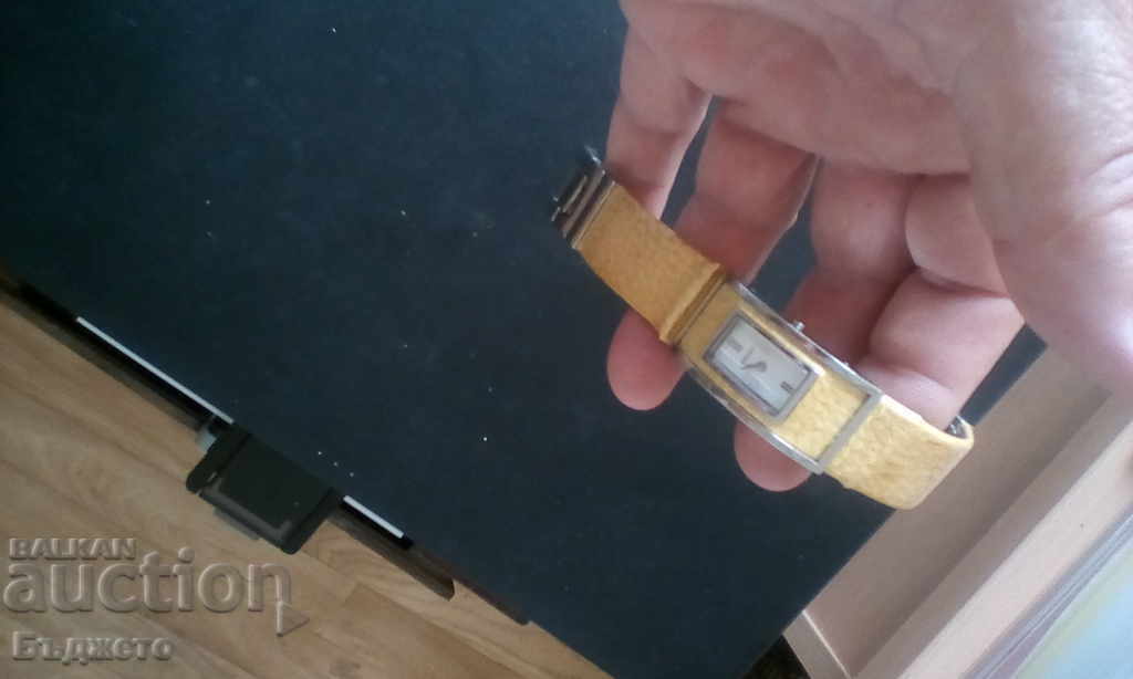 Women's watch-"DKNY"-Sell-2 Women's watch-"DKNY"-Sell-2