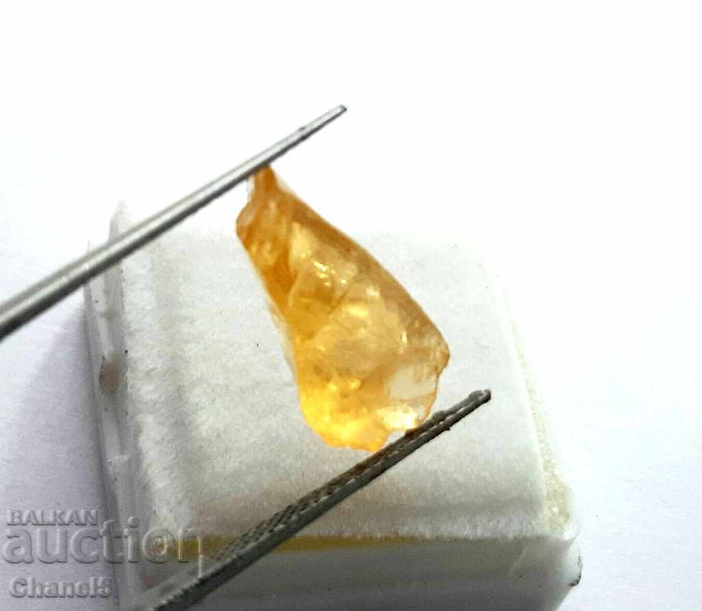 Auction NATURAL NEUROBATED CITRIN - 10.10 carats (41) Auction NATURAL NEUROBATED CITRIN - 10.10 carats (41)