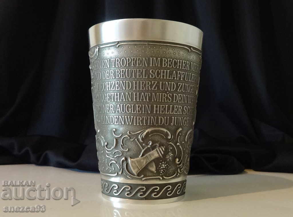 Auction Engraved mug, pewter mug 350 ml. Auction Engraved mug, pewter mug 350 ml.