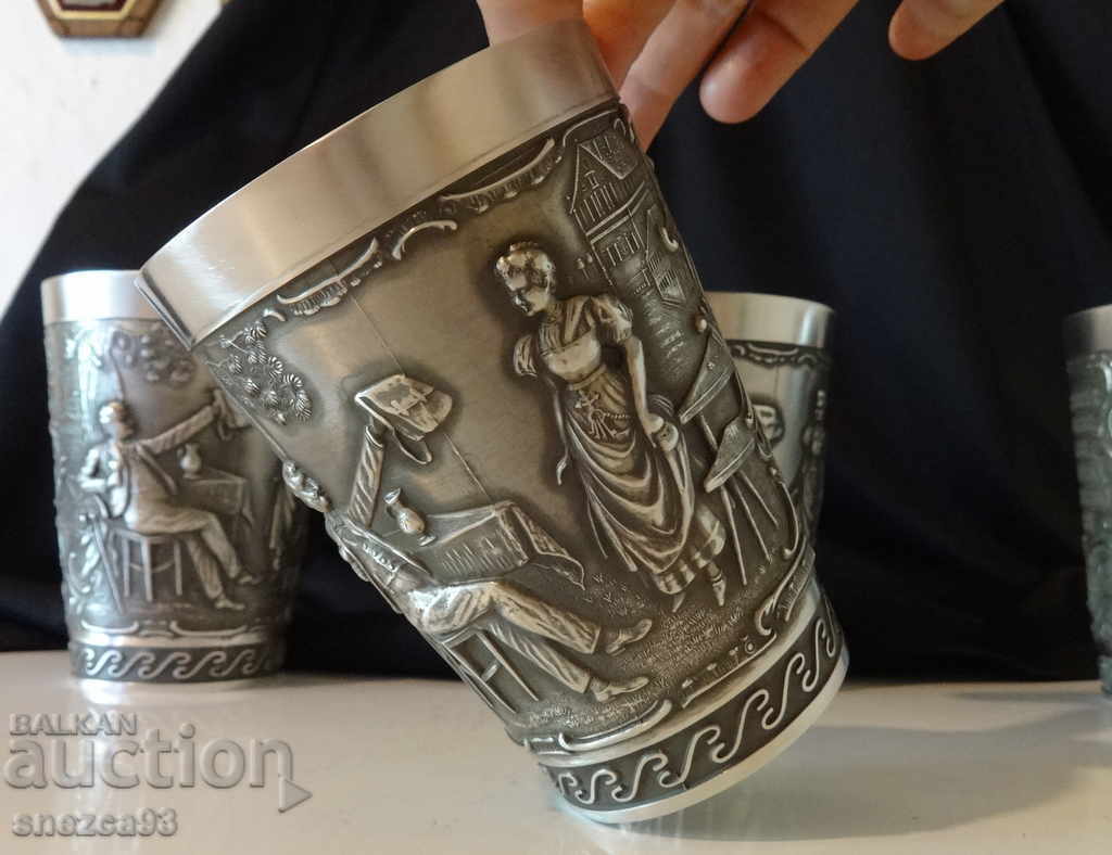 Delivery of Engraved mug, pewter mug 350 ml. Delivery of Engraved mug, pewter mug 350 ml.