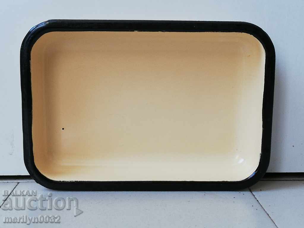 An enameled container, the plateau plateau with an enamel of Bulgaria - 7 An enameled container, the plateau plateau with an enamel of Bulgaria - 7