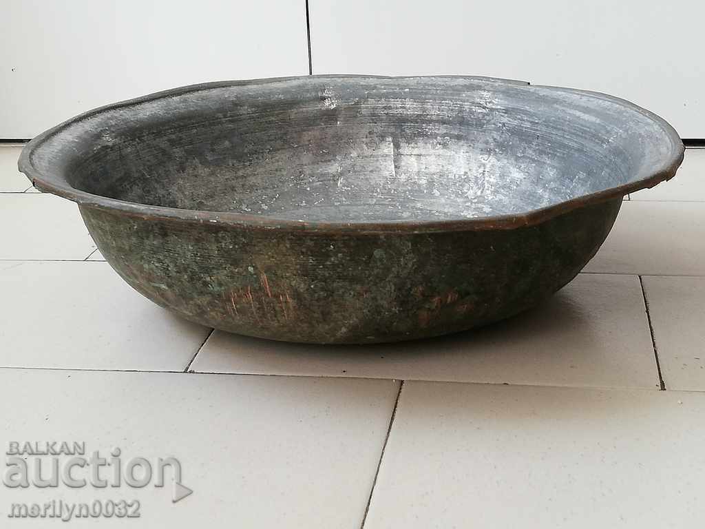 Copper basin copper copper pot boiler trough basin sink with price 139.00 BGN | € 71.07