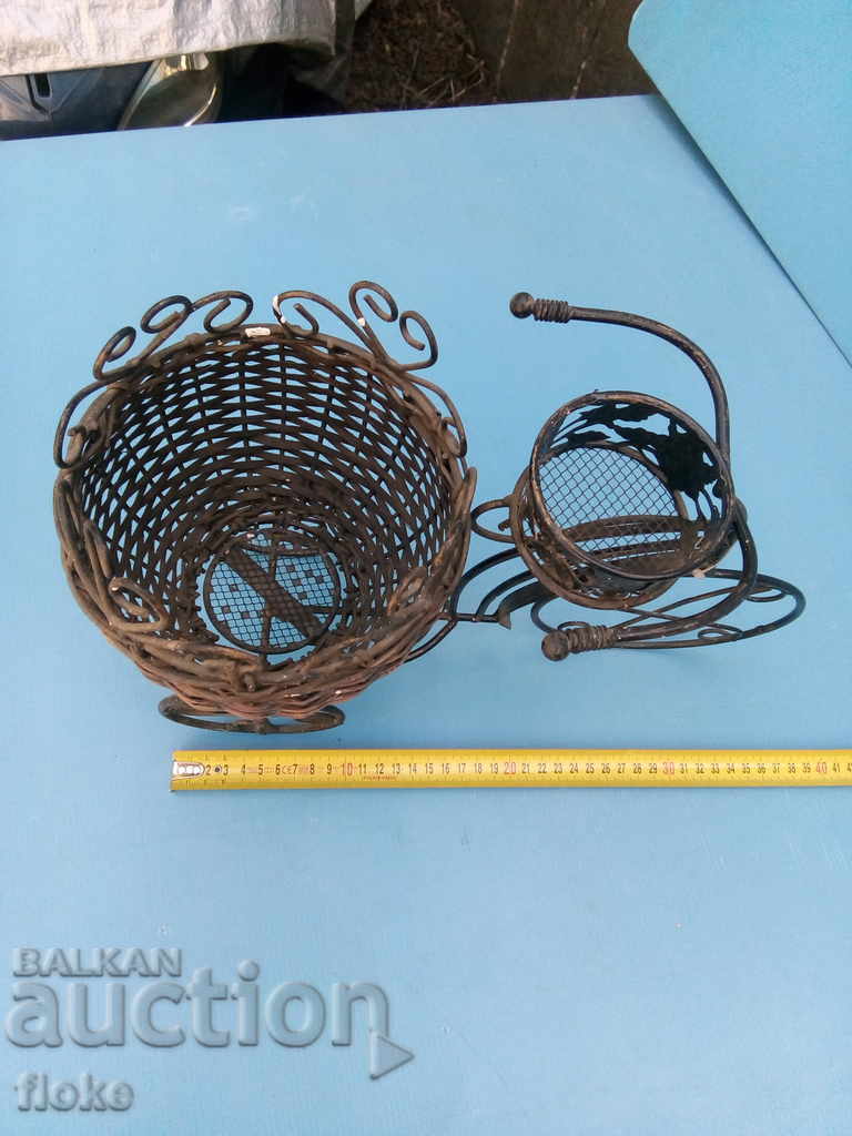 Auction Bottle rack-metal stand Auction Bottle rack-metal stand