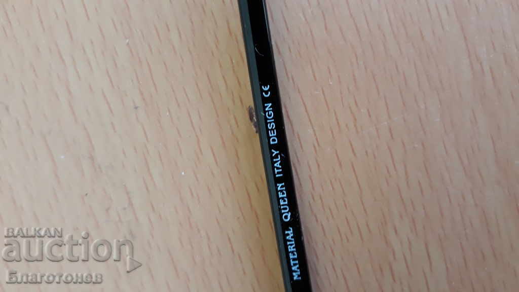 Auction  Branded sunglasses