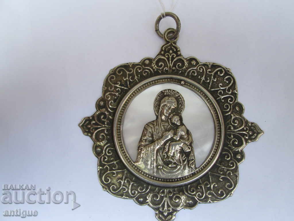 Delivery of STARA PANAGIA, WOMAN WITH YOUNG PEOPLE.