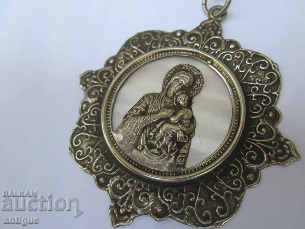 STARA PANAGIA, WOMAN WITH YOUNG PEOPLE. - 5