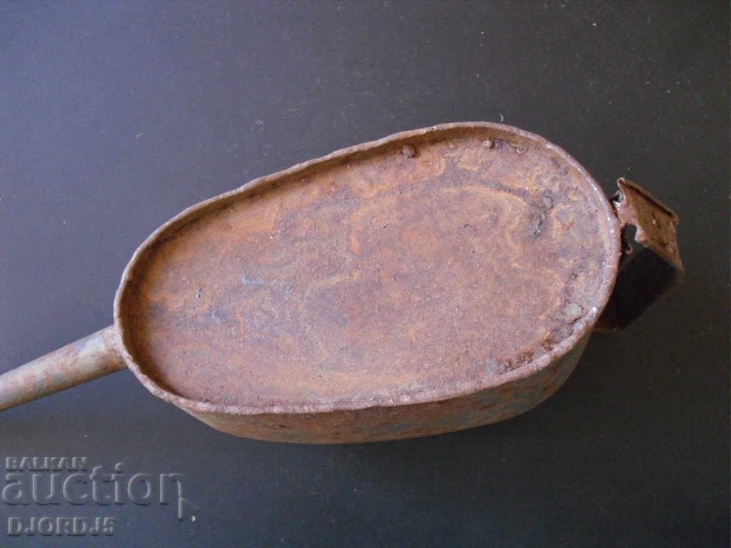 Auction Old olive oil Auction Old olive oil