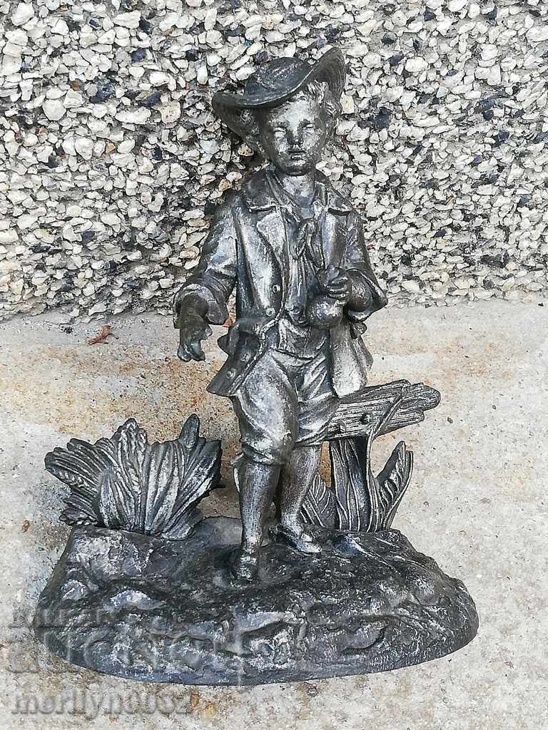 Statue for a fireplace by a tsim figure bust sculpture plastic with price 195.00 BGN | € 99.70 Statue for a fireplace by a tsim figure bust sculpture plastic with price 195.00 BGN | € 99.70