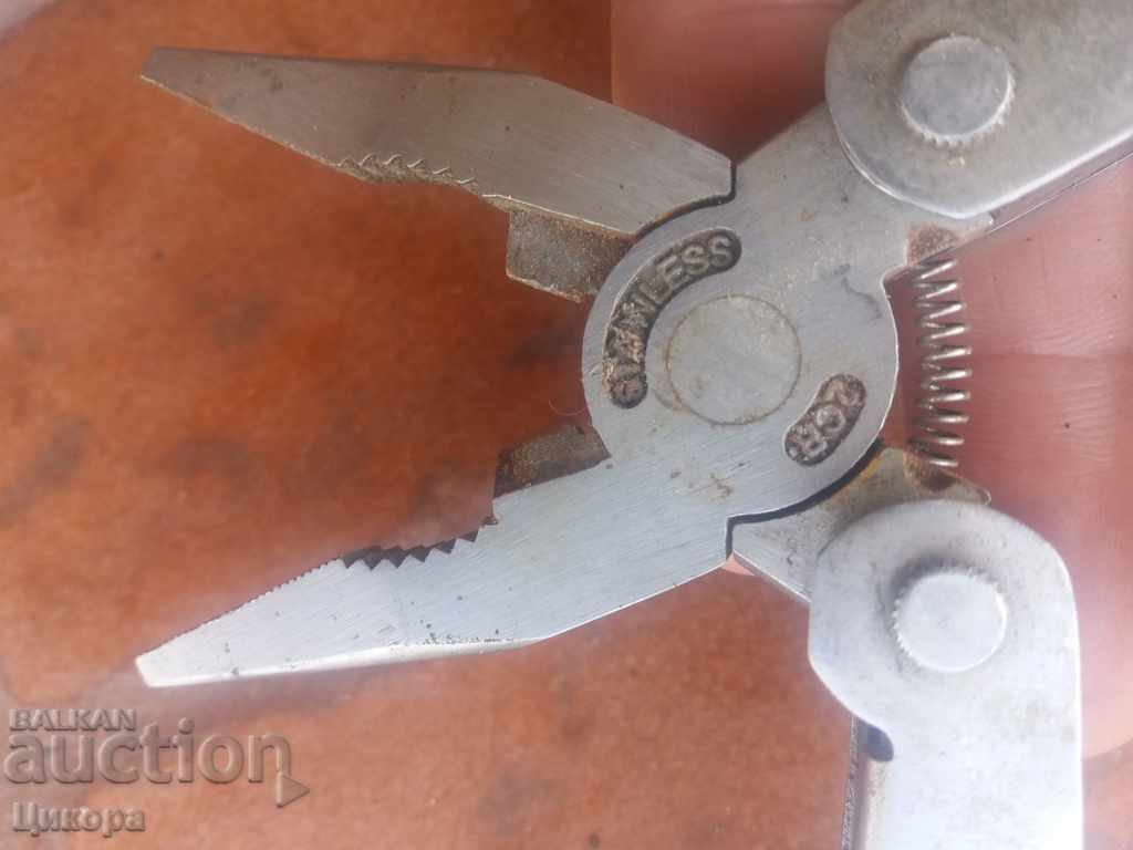 STAR MULTI-FUNCTIONAL KNIFE MAMMUT SWISS - 6 STAR MULTI-FUNCTIONAL KNIFE MAMMUT SWISS - 6