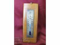 The 30 Star Spearm Thermometer - Bronze and Wood