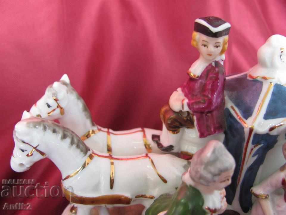 Delivery of Old Porcelain Composition - Carols and Horses FOREIGN Delivery of Old Porcelain Composition - Carols and Horses FOREIGN