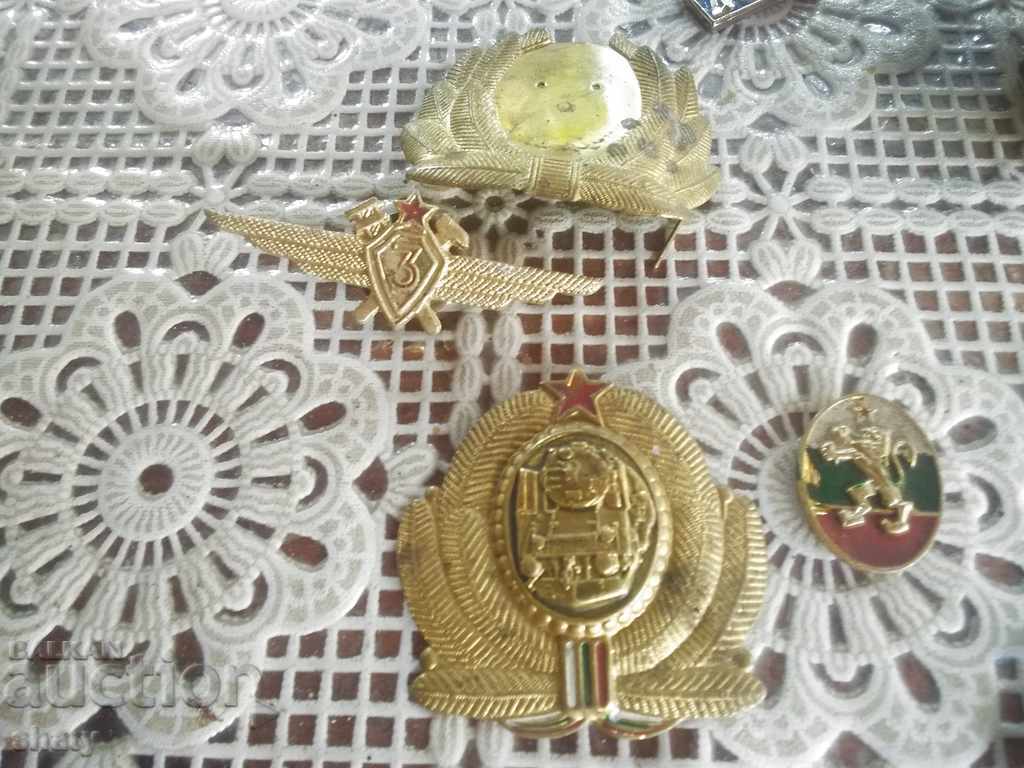 Old badges, cockades. with price 25.00 BGN | € 12.78 Old badges, cockades. with price 25.00 BGN | € 12.78