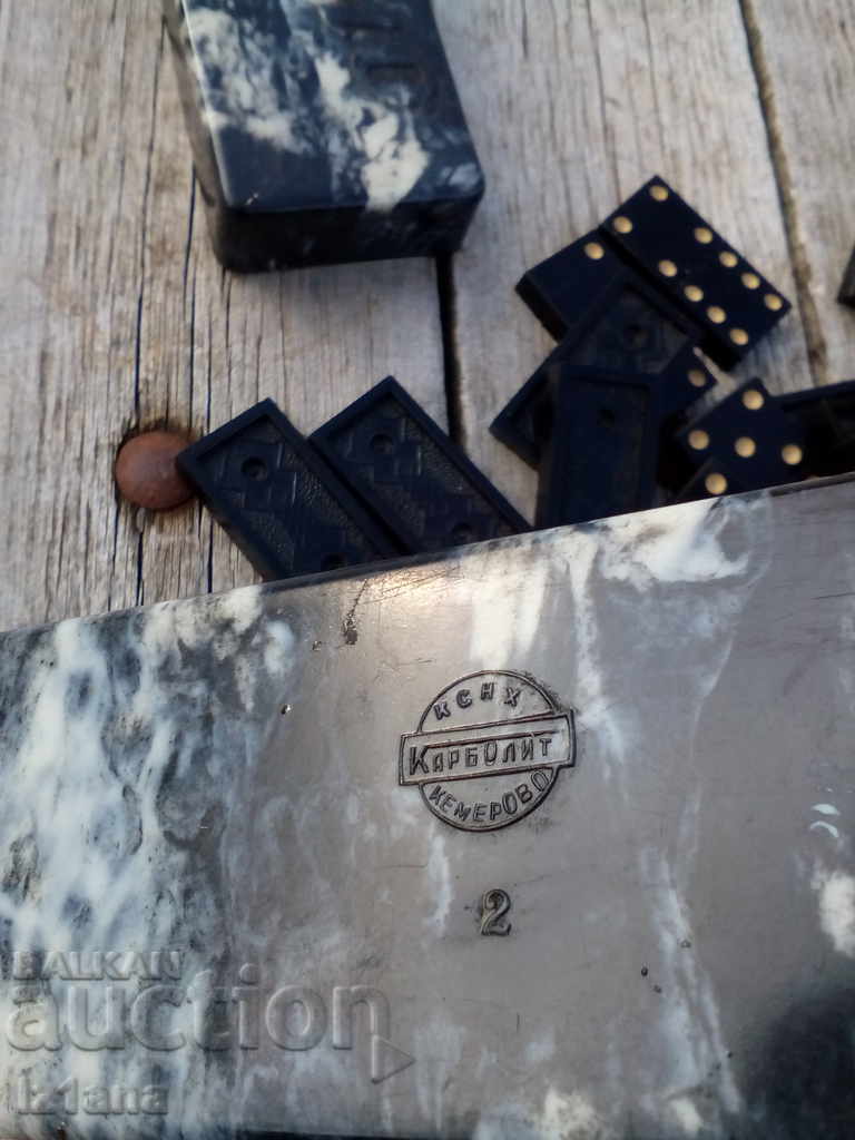 Old domino - 5 Old domino - 5