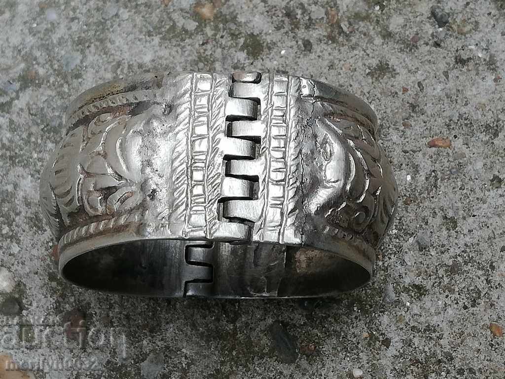 Auction Renaissance silver bracelet slingshot silver jewelry jewelry Auction Renaissance silver bracelet slingshot silver jewelry jewelry