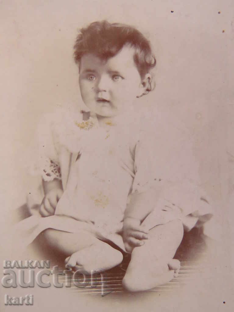 OLD PHOTO - CARDBOARD with price 7.99 BGN | € 4.09 OLD PHOTO - CARDBOARD with price 7.99 BGN | € 4.09