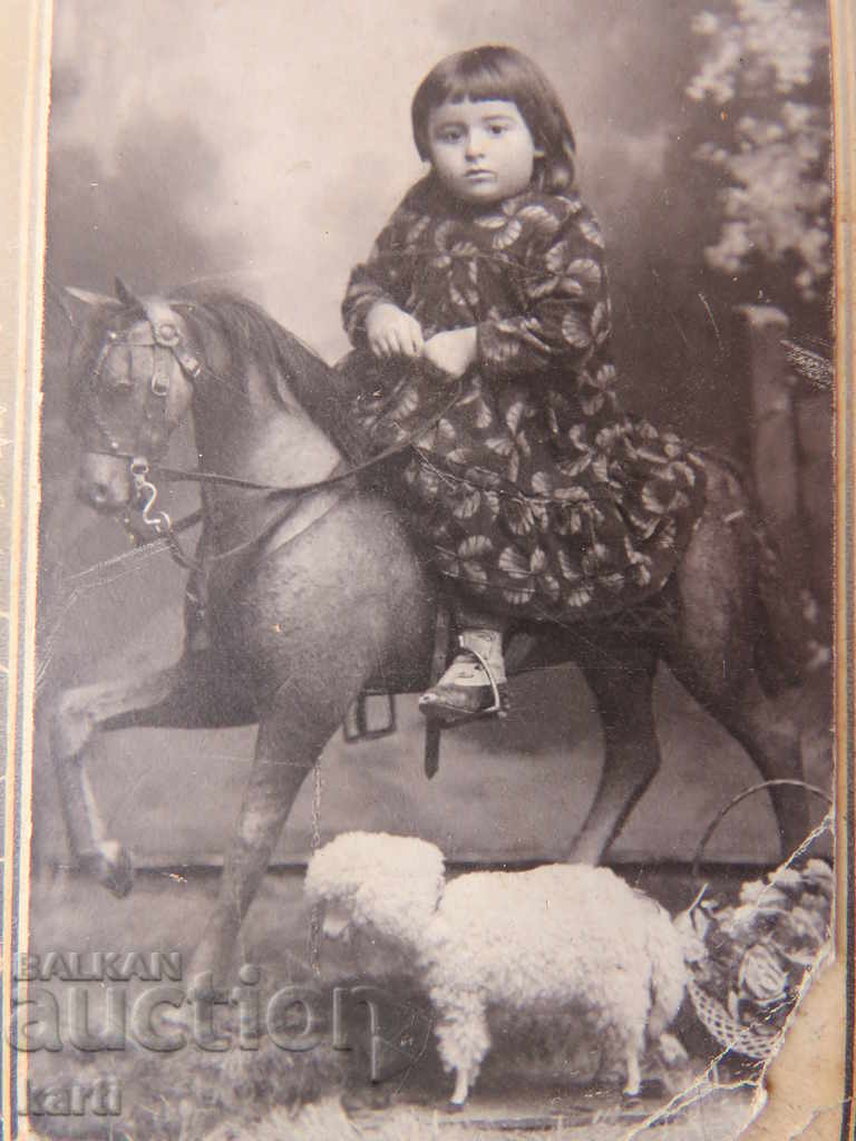 STAR PHOTOGRAPHY - CARDON - HADJOLIAN - VARNA with price 17.99 BGN | € 9.20 STAR PHOTOGRAPHY - CARDON - HADJOLIAN - VARNA with price 17.99 BGN | € 9.20