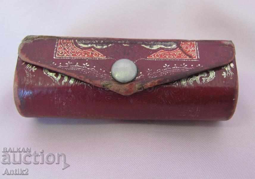 30 Ladies Accessories Pudriers, Lipstick Box 3 pieces with price 90.00 BGN | € 46.02