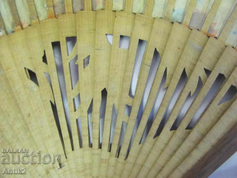 19 Century Wooden Ladies Fan with Colorful Lithography - 6 19 Century Wooden Ladies Fan with Colorful Lithography - 6