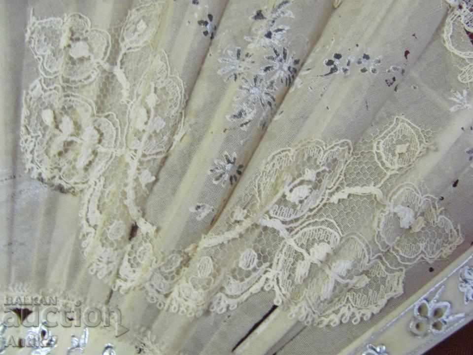 Auction  19th Century Antique Lady's Fist from Kost