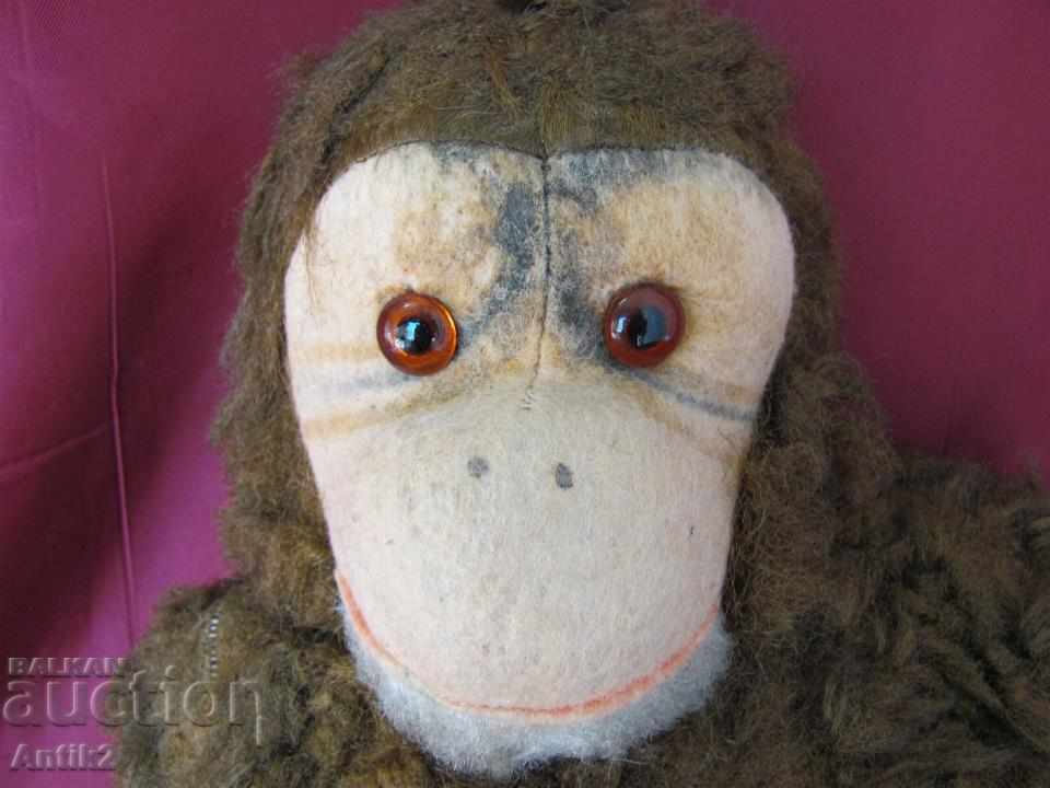 Delivery of The 30 Childrens Toy Big STEEF Monkey Delivery of The 30 Childrens Toy Big STEEF Monkey