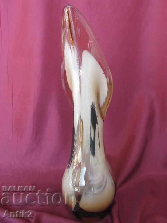 Auction Old Large Massive Crystal Vase Auction Old Large Massive Crystal Vase