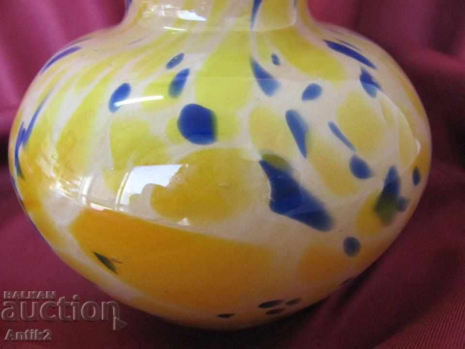 Livrarea Vaza de sticlă de sticlă veche din Morano Livrarea Vaza de sticlă de sticlă veche din Morano