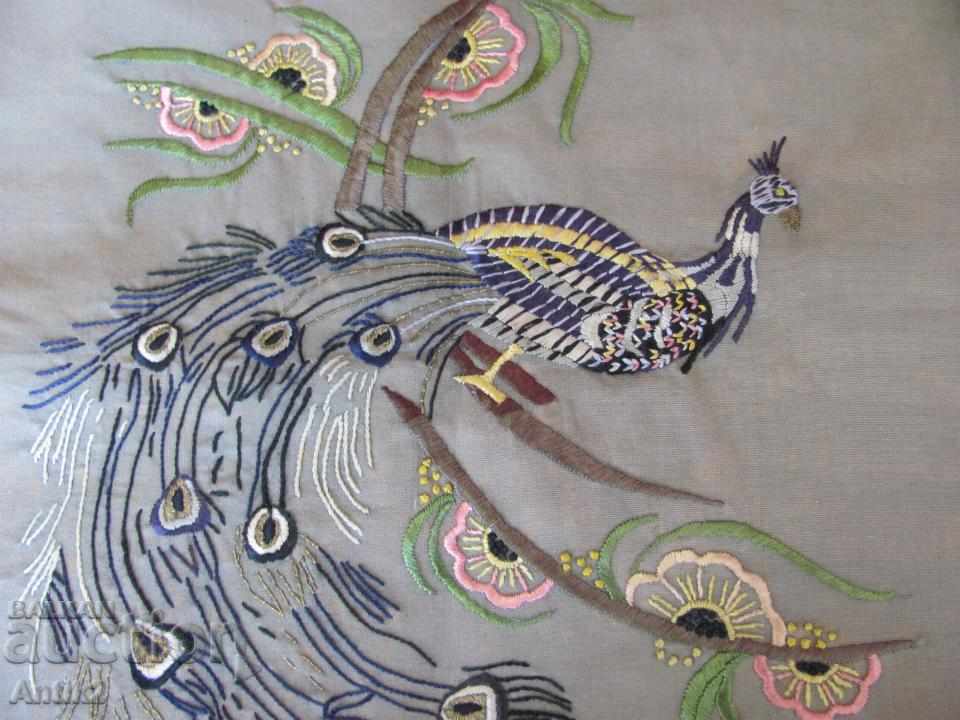 Cele 30 de perne brodate manual, Pano cu preț 80.00 BGN | € 40.90 Cele 30 de perne brodate manual, Pano cu preț 80.00 BGN | € 40.90