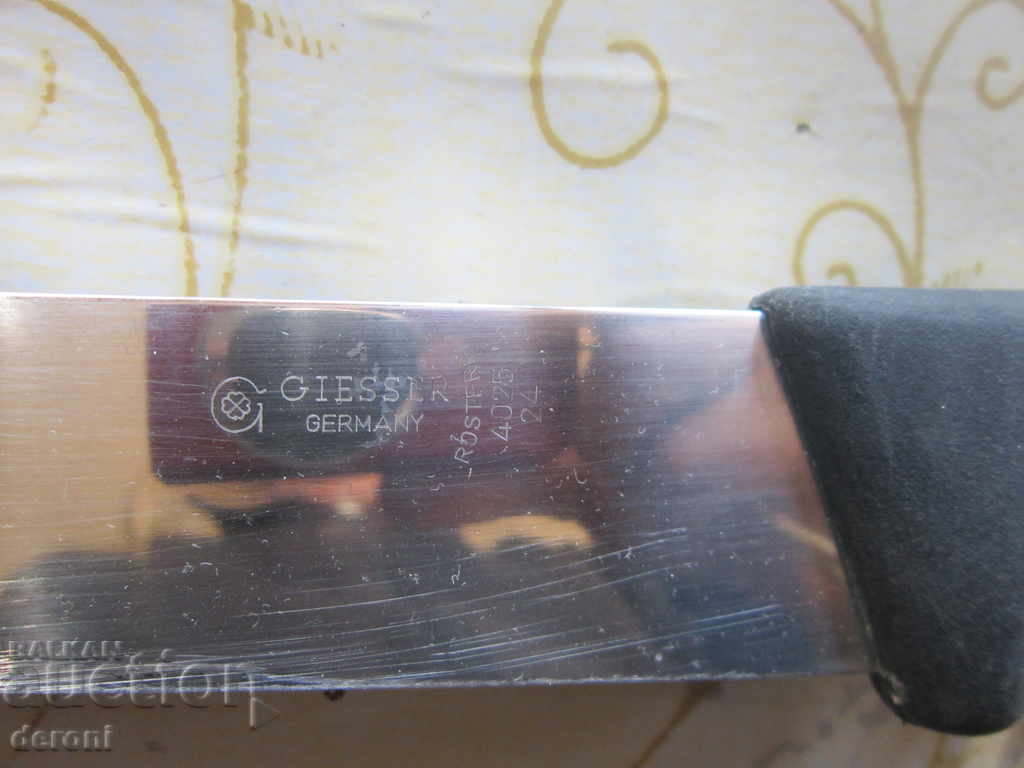 Huge German butcher knife Giesser 4025 24 with price 95.00 BGN | € 48.57 Huge German butcher knife Giesser 4025 24 with price 95.00 BGN | € 48.57