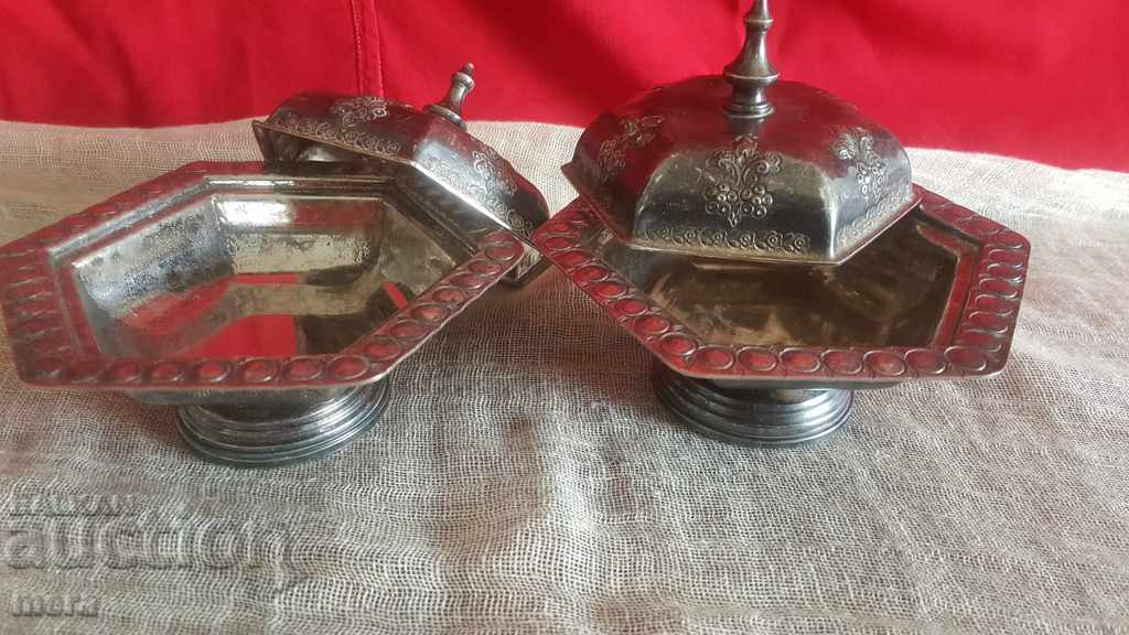 Auction A pair of silverware Auction A pair of silverware