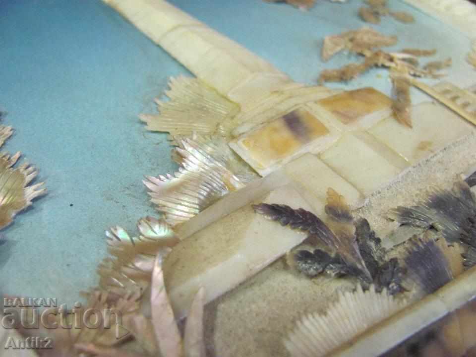 Auction 1985 Painting, seashells and mother of pearl D.P.R.K Auction 1985 Painting, seashells and mother of pearl D.P.R.K