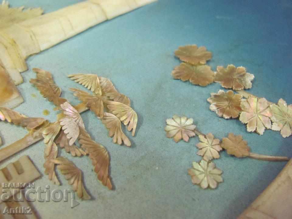 Delivery of 1985 Painting, seashells and mother of pearl D.P.R.K Delivery of 1985 Painting, seashells and mother of pearl D.P.R.K