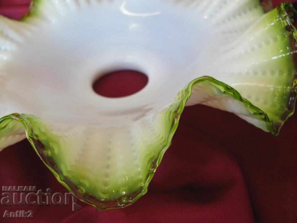 Delivery of The 30 Art Deco Crystal Glass Lamps